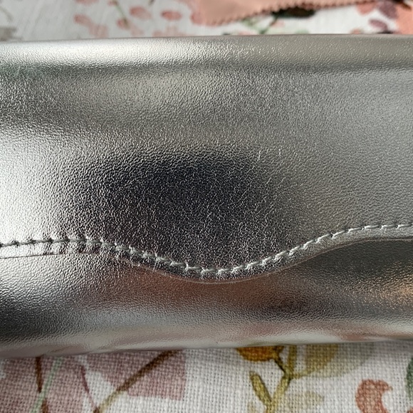 REBECCA MINKOFF SELMA Sunnys w/case - Picture 11 of 12